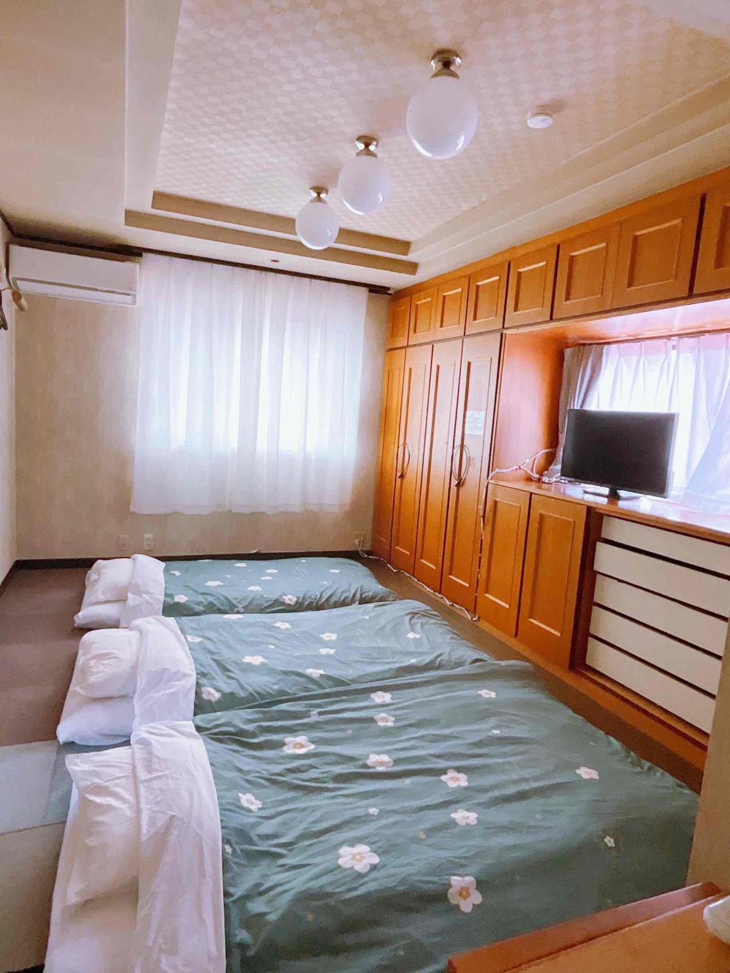 T&T Fujiyama Guest House ฟูจิโยชิดะ ภายนอก รูปภาพ